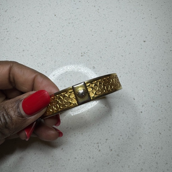Coach bracelet - classic gold - Picture 9 of 14